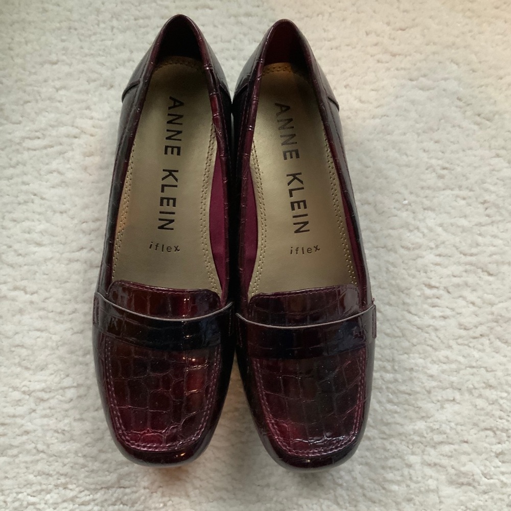 ANNE KLEIN IFLEX BURGUNDY KAMEDEN LOAFERS SHOES - Picture 3 of 8